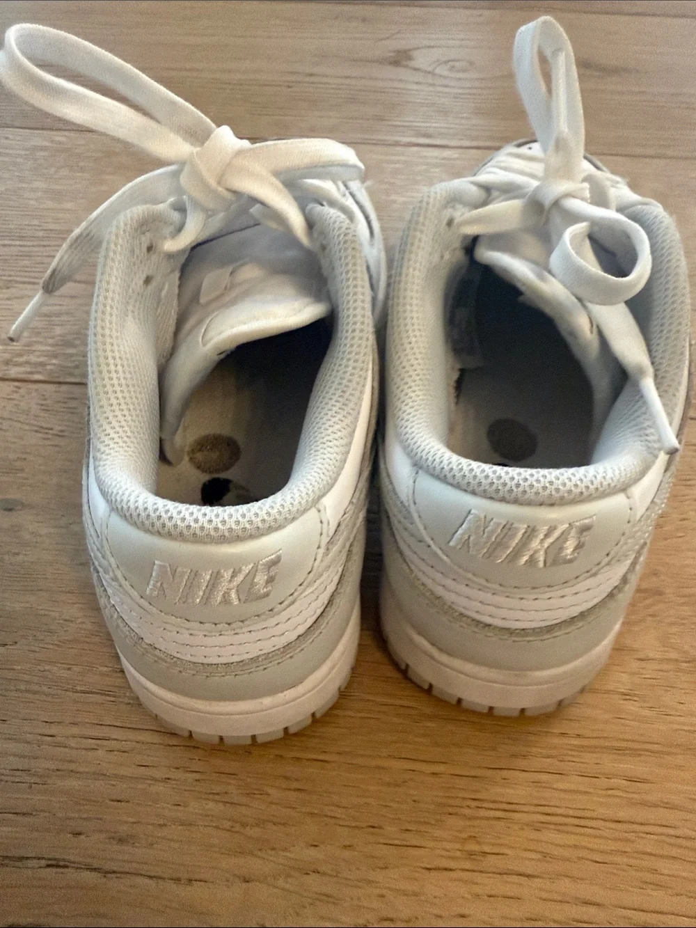 Nike gray and white size US 6 lightly used.